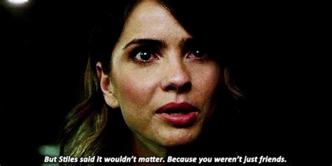 Your Daily Dose Of Shelley Hennig