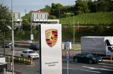 Fotostrecke Pragsattel In Stuttgart Einblicke Ins Neue Porsche