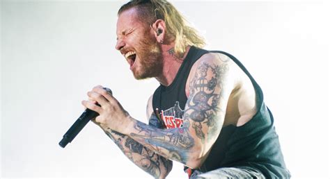 Corey taylor es un apasionado de la política —como se expresa en el disco all hope is gone. Promete combatirla en 2021: Corey Taylor reveló cuál es la ...