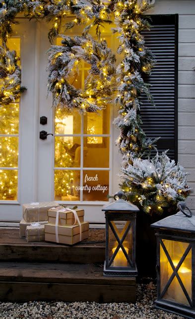 5 Beautiful Outdoor Christmas Decorating Ideas From Balsam Hill Balsam