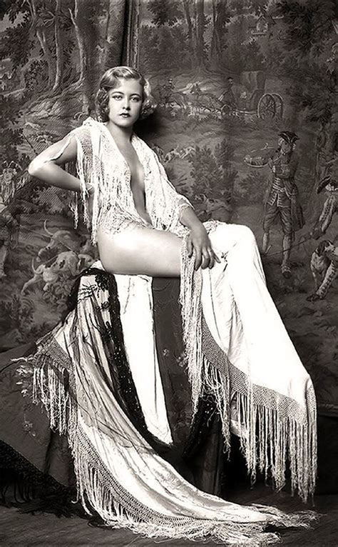 Nude Semi Nude Ziegfeld Girls Alfred Cheney Johnston Vintage Photos