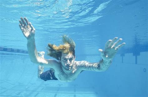มิคาเอล ลุสติก (เอมิล คราฟธ์ น.75), มาร์คุส ดาเนียล. เด็กน้อยหน้าปกอัลบั้ม Nirvana ในอีก 25 ปีต่อมา มีหน้าตา ...