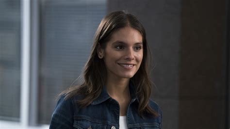 Former Neighbours Star Caitlin Stasey Reveals Shes Started Making Porn