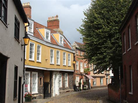 Elm Hill © Oast House Archive Cc By Sa20 Geograph Britain And Ireland