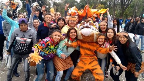 Fiesta Nacional De Los Estudiantes Estudiantina San Pedro