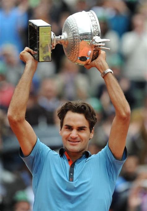 Federer Wins Record 15th Grand Slam Title