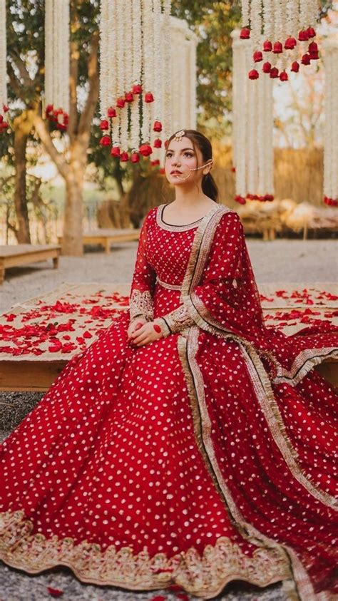 Red Long Frock Style Maxi Dananeer Pakistani Actress Wedding Wear