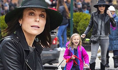 Bethenny Frankel Steps Out With Daughter Bryn In Nyc