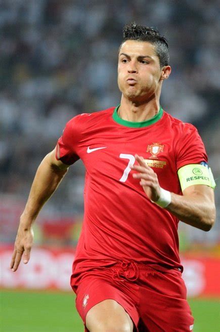 Cristiano ronaldo is one of the best footballers to have ever played the game. Cristiano Ronaldo - Wikiquote