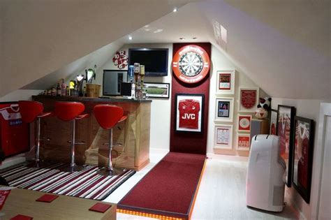 Angus Mans Aberdeen Fc Themed Loft Conversion Crowned Britains Best Man Cave Daily Record