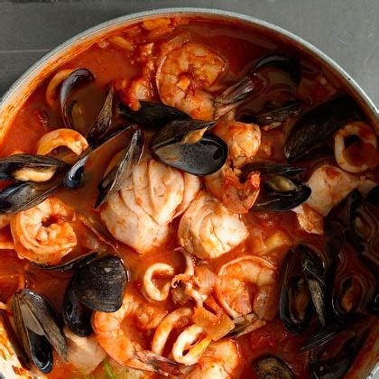 If you're spending christmas with just one other person, scroll down and choose your inspiration. Cioppino (San Francisco style fish stew) - Health.com