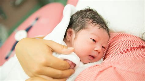 Jap N Registr Su Cifra M S Baja De Nacimientos En Nippon Com
