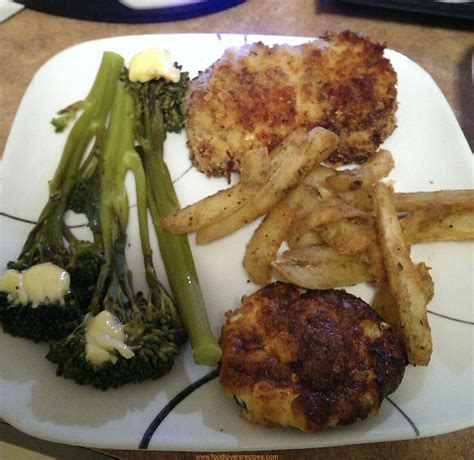 Literally on the table in less than 30 minutes. PARMESAN CRUSTED CHICKEN - Food Lovers Recipes