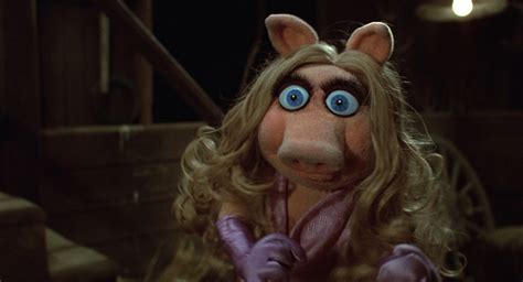 Bacon Anyone Why Miss Piggy Is The Most Annoying Muppet Ever Go Retro