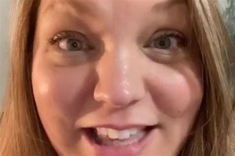 Mum Mortified As Daughter Tells Her What Having A Side