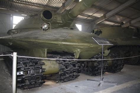Танковый музей в кубинке в московской области — один из лучших военных и единственная выставка танков в мире. Кубинка-1