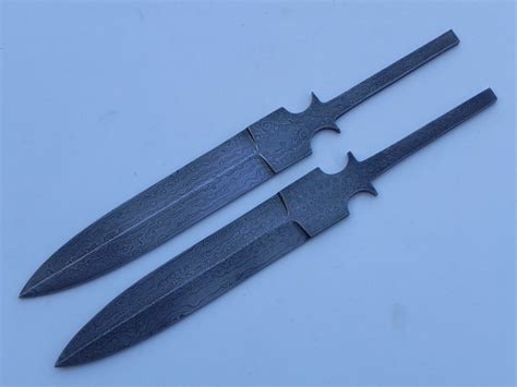 12hand Made Damascus Steel Dagger Knife Blank Blade For Damascus Arms
