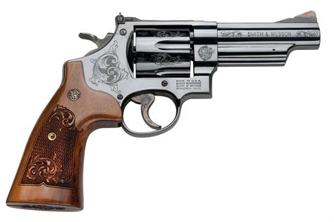 Download Man Made Smith And Wesson Revolver Hd Wallpaper