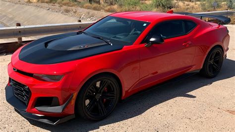 2020 Camaro Zl1 1le In Red Hot In The Arizona Sunshine Up Close And
