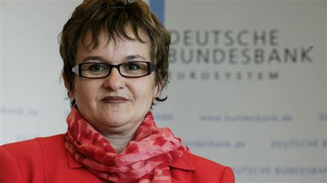Kritik An Ezb Bundesbank Vizechefin Warnt Vor Zombie Banken Der Spiegel