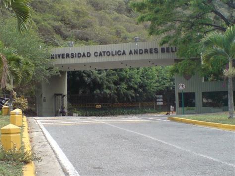 Pregrado, vespertino, postgrado y advance. UCAB exige a las autoridades la liberación de los ...