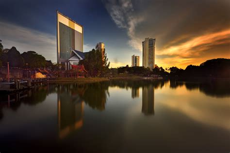 Do check it out if you are a fan of murals like me. Top 8 Condominiums In Shah Alam