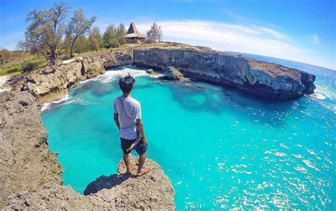 Download mp3 & video for: Menikmati Keindahan Pantai di Timur Indonesia - Tourist ...