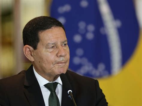 Aliados De Bolsonaro Criticam Decisão Do Tse Que Tornou Ex Presidente Inelegível Por 8 Anos