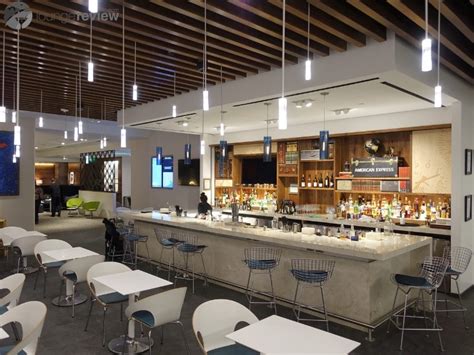 Lounge Review American Express The Centurion Lounge Iah