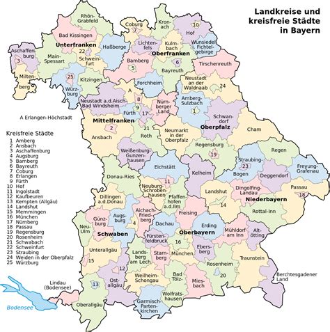 Mittlere verwaltungsebene zwischen den ministerien und den landkreisen (bezirksämtern), zurückgehend auf die 1808 eingerichteten, nach flüssen benannten kreise, die 1838 auf ihre historischen bestandteile verweisende namen erhielten. File:Landkreise Bayern.svg - Wikimedia Commons