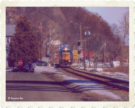 Southbound Csx Freight Train Along The Hudson Riverat G Flickr