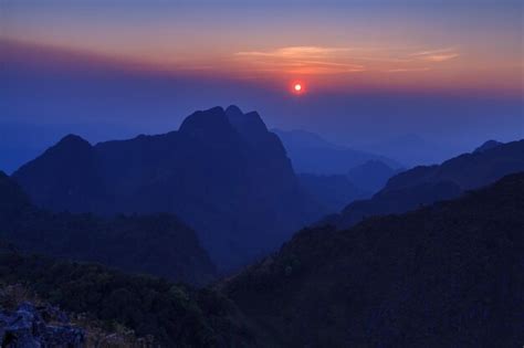 Premium Photo Landscape Sunset At Doi Luang Chiang Dao High Mountain