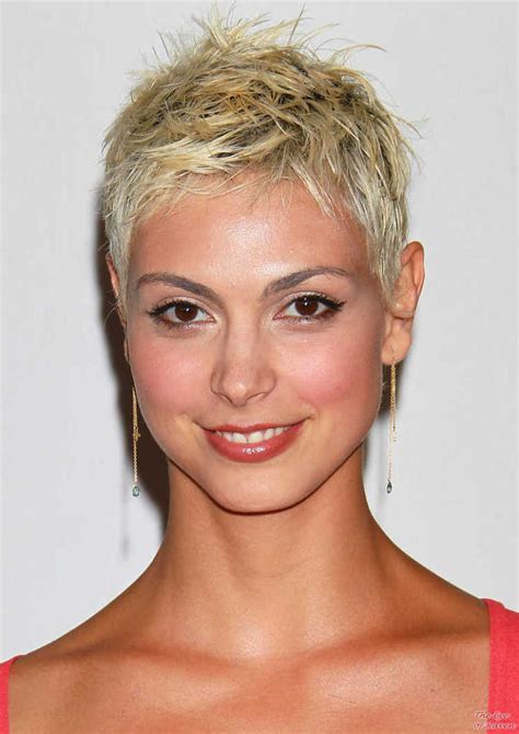 Also blonde is the most preferred hair color among the women. Morena Baccarin Short Blonde Hair - StrayHair