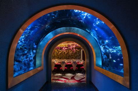 Underwater Restaurants Of The World Pakaims