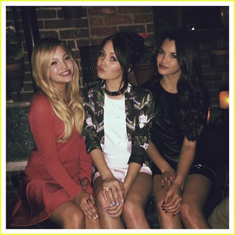 Kelli Berglund Gets Surprise 19th Birthday Party See The Pics Photo 774342 Photo Gallery