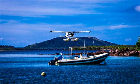 yasawa island resort and spa turtle airways fiji seaplane transfer service