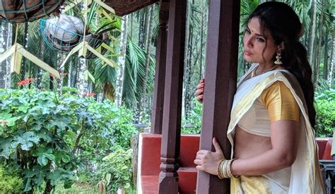 Check Out Richa Chadhas First Look From Shakeela Biopic The Statesman