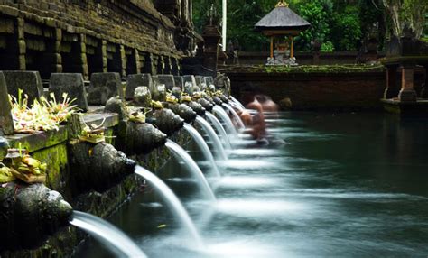 Tirta Empul Tampak Siring Bali Holy Spring Water Temple