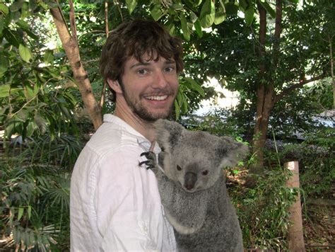 Hold A Koala In You Hands Lone Pine Koala Sanctuary