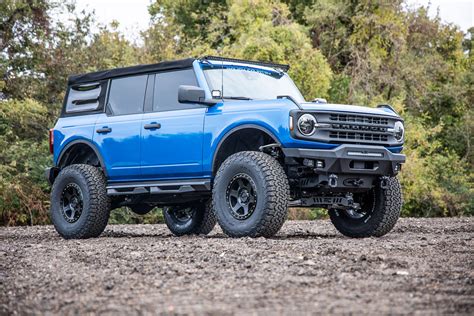 Rough Country 5 Inch Lift Kit Ford Bronco 4wd 2021 — Panda Motorworks
