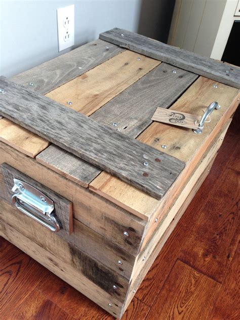 Small Storage Trunk Chest Made Of Repurposed Pallets Etsy Wood
