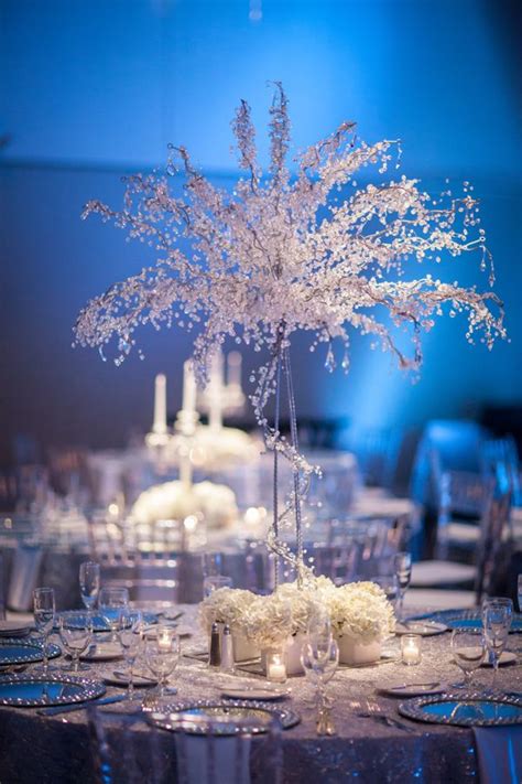 White Winter Wedding Flowers Centerpieces 31 Unique And Different