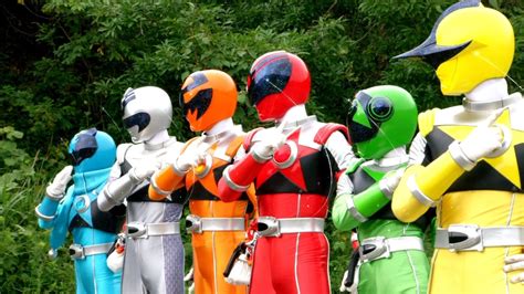 My Shiny Toy Robots Movie Review Uchu Sentai Kyuranger Episode Of