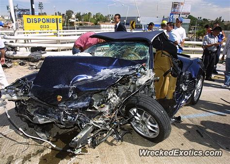 Porsche Boxster Crashed In Zapopan Mexico Car Crash Porsche Boxster