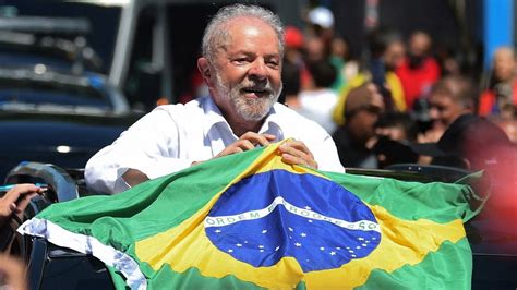 Présidentielle au Brésil la victoire de Lula saluée à travers le monde