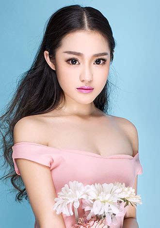 Female Asian Member Shiqi From Beijing Yo Hair Color Black