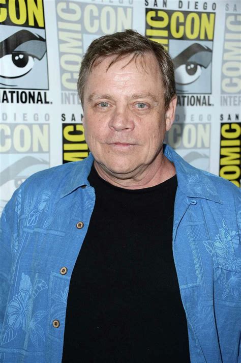 Star Wars The Force Awakens Star Mark Hamill Shows Off Dramatic