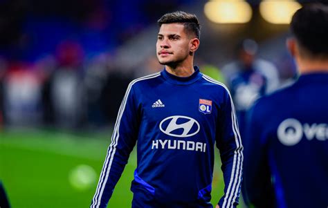 Posições e pontuação de palmeiras, corinthians, são paulo, santos, ponte preta, linense e outros clubes. Lyon precisa vencer o Reims para se reerguer no Campeonato Francês - Gazeta Esportiva