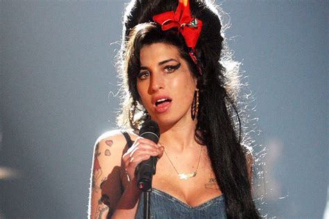 Amy Winehouse In Her Own Words Documentary Premieres On Bbc Iplayer Today Nme