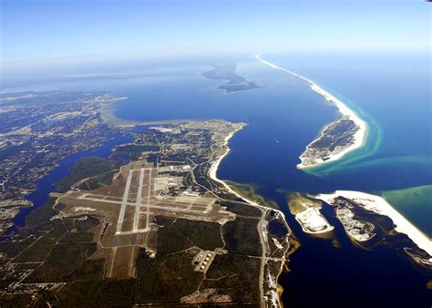 Harriet loves wow factor, and would love to find a home near the beach with grand greek revival style and a gourmet kitchen. Military Bases In Florida: A List Of All 19 Major Bases In FL